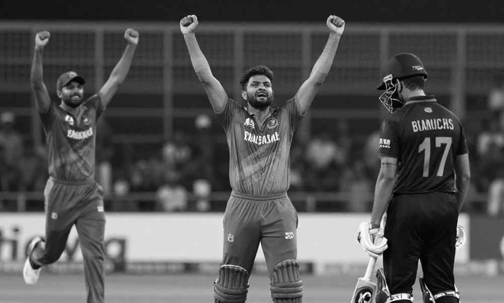 ব্যাংককের ধীর পিচ আর ১৮ দিনের ফাঁক: পাকিস্তান নারী দলের আসল পরীক্ষা ফয়সালাবাদে নয়