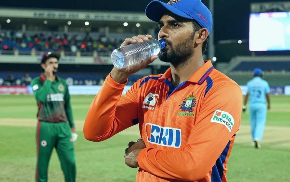 শূন্য তথ্যবিন্দুর সাক্ষ্য: এশীয় ক্রিকেটে 'জানি না' বলার শৃঙ্খলা