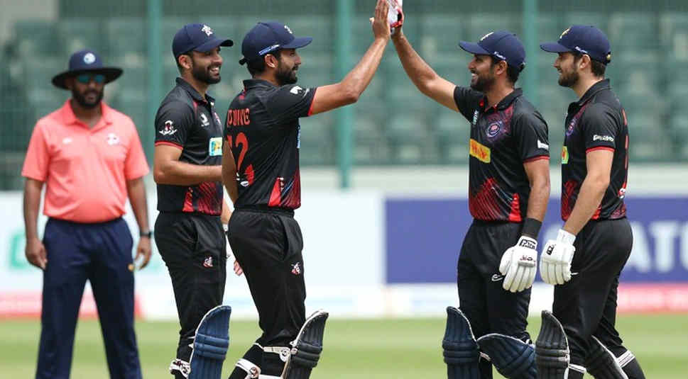 ক্রিকেট ট্রান্সফার উইন্ডো: রুমারের টাইমস্ট্যাম্প আর NOC-র হিসাব ক্রিকেট ট্রান্সফার উইন্ডো: রুমারের টাইমস্ট্যাম্প আর NOC-র হিসাব