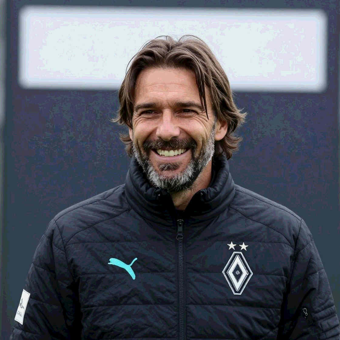 Seedorf Back in the Dugout After Seven Years: Is Corinthians' Gamble Evidence-Free? Seedorf Back in the Dugout After Seven Years: Is Corinthians' Gamble Evidence-Free?
