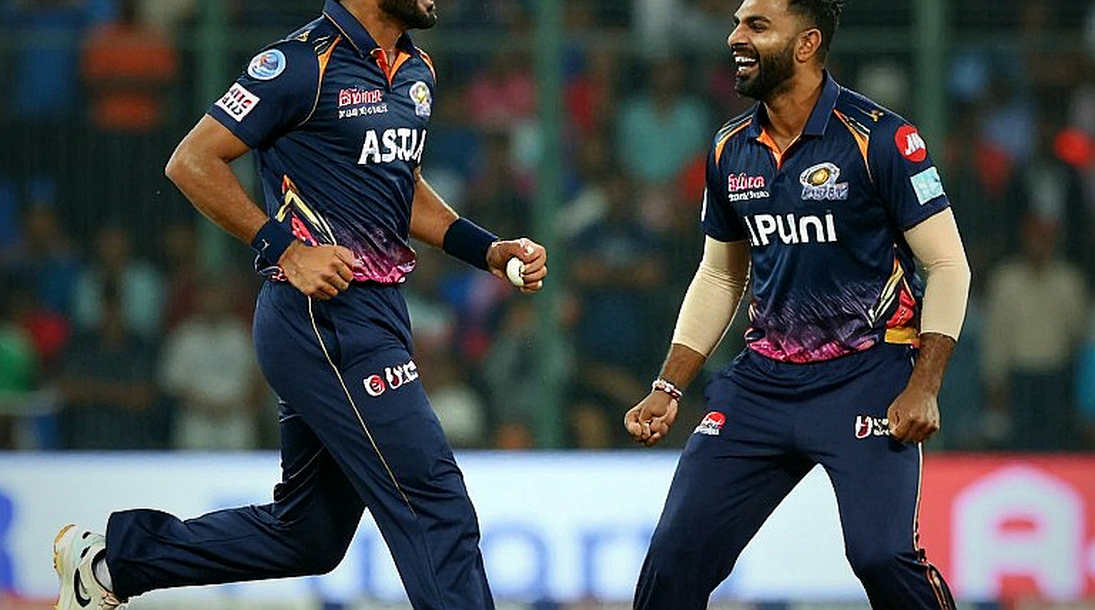 ড্রাফটে কেউ নেয়নি, এখন পার্থের 'ক্যু' — ফাতিমা সানার ফাইল খুলে দেখলাম ড্রাফটে কেউ নেয়নি, এখন পার্থের 'ক্যু' — ফাতিমা সানার ফাইল খুলে দেখলাম