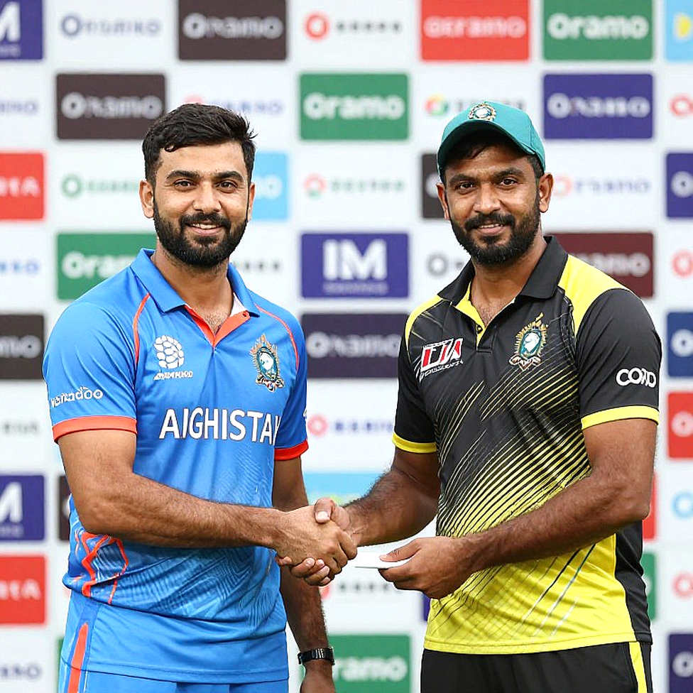 Abu Dhabi's Dry Pitch, the Third Notebook, and Bangladesh's First Neutral-Venue Test Abu Dhabi's Dry Pitch, the Third Notebook, and Bangladesh's First Neutral-Venue Test