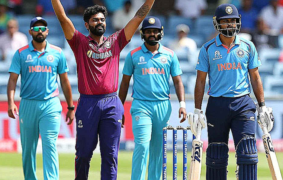 স্কোয়াড ছিল পনেরো, হলো ষোলো: মুরশিদা খাতুনের বাছাই যেভাবে বাংলাদেশের নারী ক্রিকেটের প্রক্রিয়া-সংকট ফাঁস করল স্কোয়াড ছিল পনেরো, হলো ষোলো: মুরশিদা খাতুনের বাছাই যেভাবে বাংলাদেশের নারী ক্রিকেটের প্রক্রিয়া-সংকট ফাঁস করল