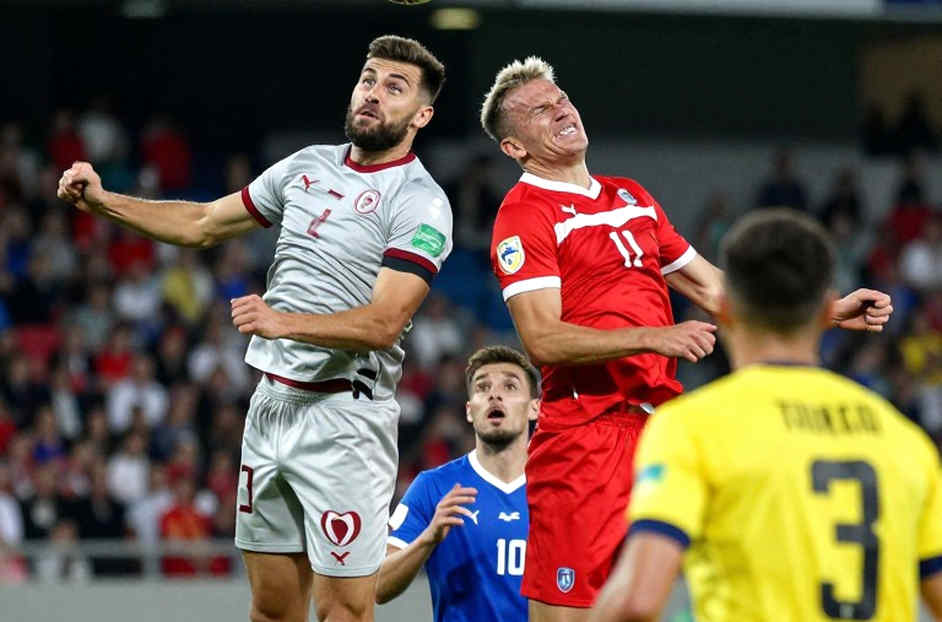 FIFA-র ৩০৫ কোটি টাকার প্রস্তাব: যে ফাইলটা এখনো সই হয়নি, আর বাংলাদেশের ফুটবলে টাকার ব্যাকরণ FIFA-র ৩০৫ কোটি টাকার প্রস্তাব: যে ফাইলটা এখনো সই হয়নি, আর বাংলাদেশের ফুটবলে টাকার ব্যাকরণ